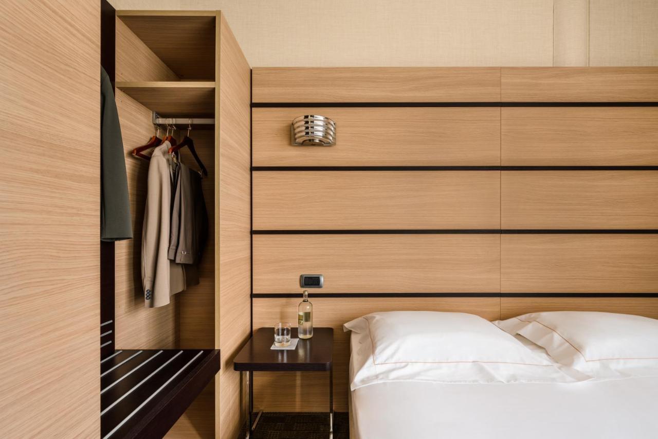 Hotel Cora Carate Brianza Ngoại thất bức ảnh