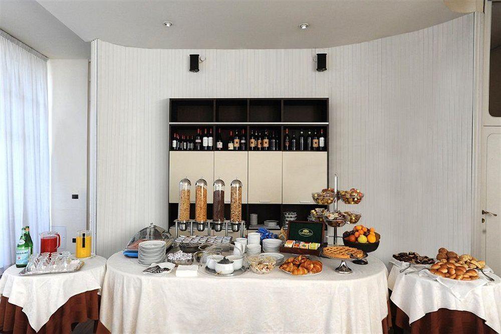 Hotel Cora Carate Brianza Ngoại thất bức ảnh