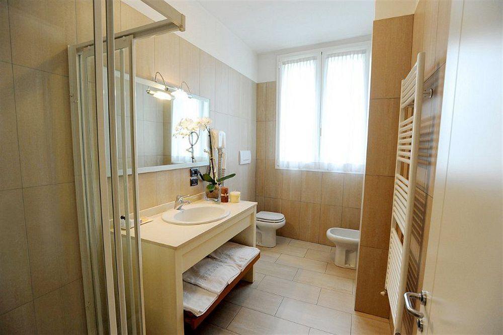 Hotel Cora Carate Brianza Ngoại thất bức ảnh