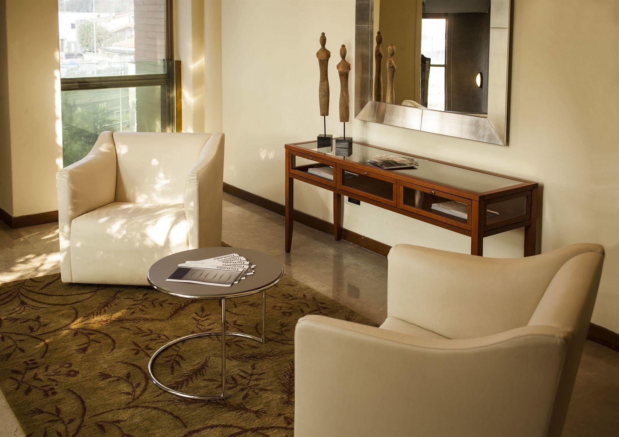 Hotel Cora Carate Brianza Ngoại thất bức ảnh